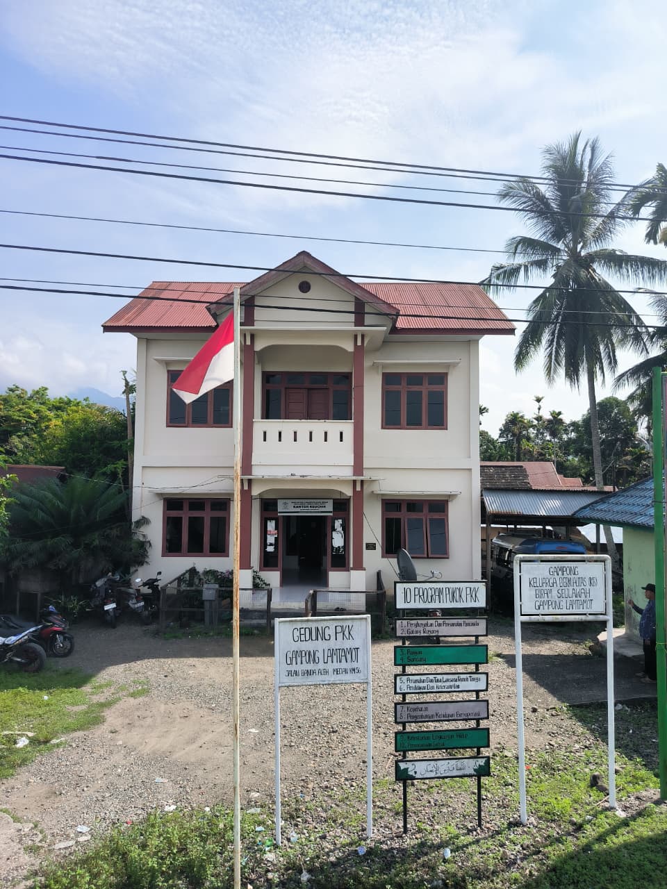 Kantor Keuchik Gampong Lamtamot
